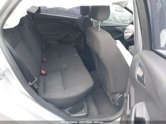 Ford FOCUS S 2017 1FADP3E26HL342299 Image 8