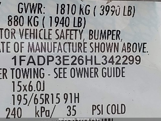 Ford FOCUS S 2017 1FADP3E26HL342299 Image 9