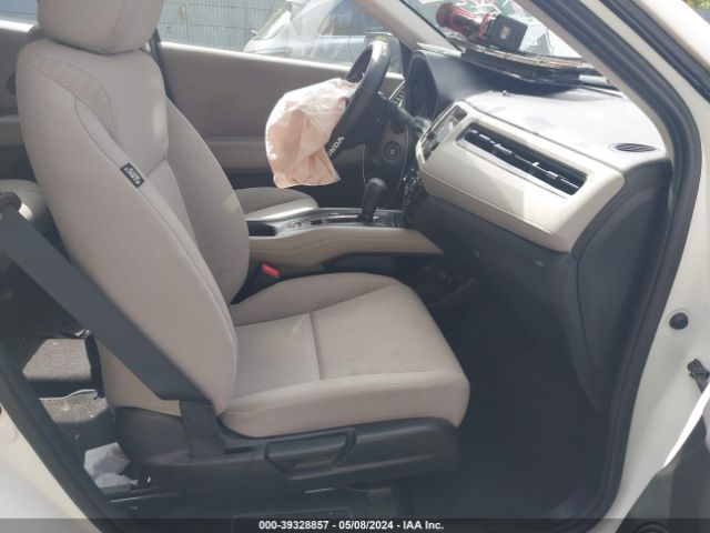 3CZRU6H33JM730958 Honda HR-V LX