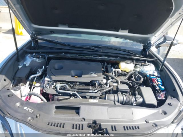 58ADA1C10RU041893 Lexus ES 300H