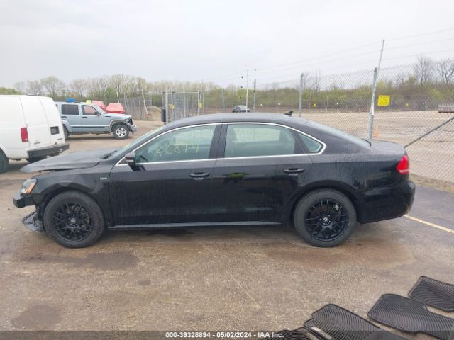 1VWAT7A35FC100791 Volkswagen Passat 1.8t Limited Edition