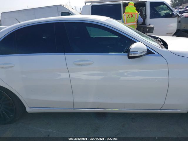 55SWF4JBXFU089035 Mercedes-Benz C 300 Luxury/sport