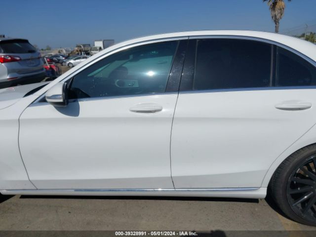 55SWF4JBXFU089035 Mercedes-Benz C 300 Luxury/sport