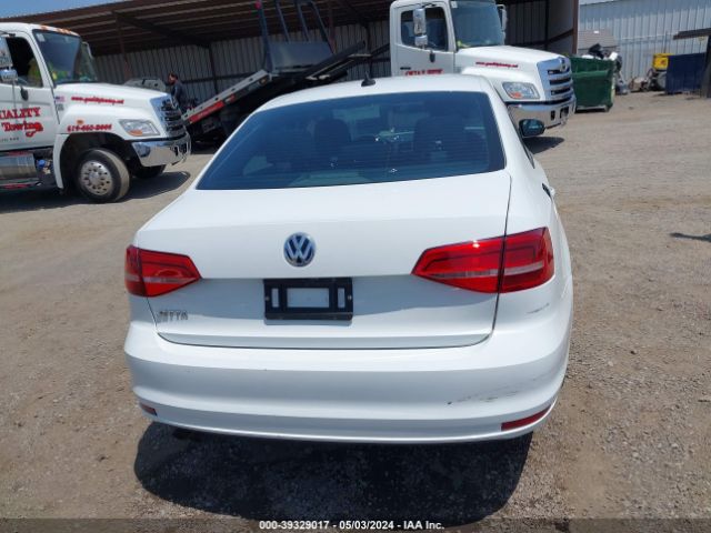 3VW2K7AJ1FM210578 Volkswagen Jetta 2.0l S