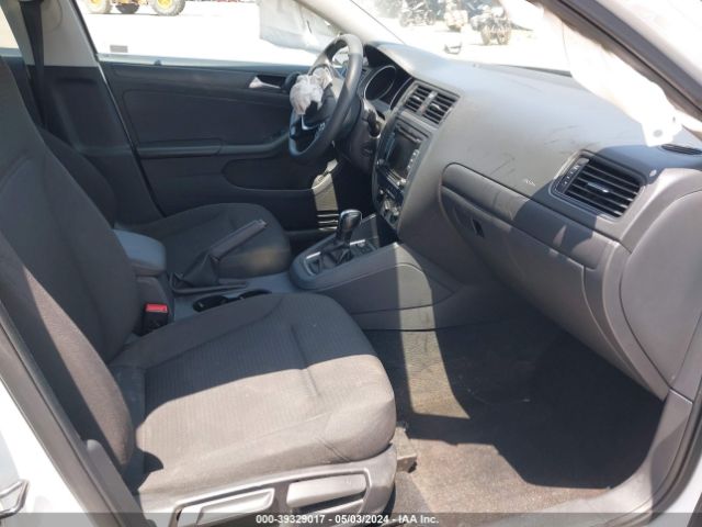 3VW2K7AJ1FM210578 Volkswagen Jetta 2.0l S