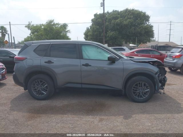 5N1BT3AA5NC709257 Nissan Rogue S Fwd