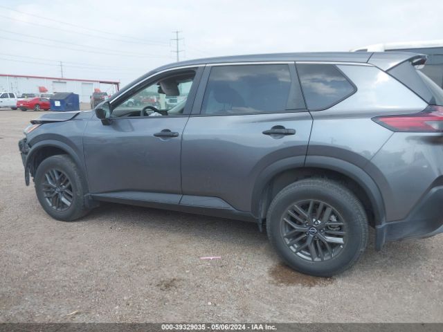 5N1BT3AA5NC709257 Nissan Rogue S Fwd