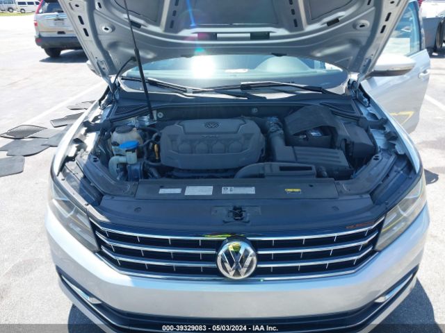 1VWBA7A35JC003562 Volkswagen Passat 2.0t Se