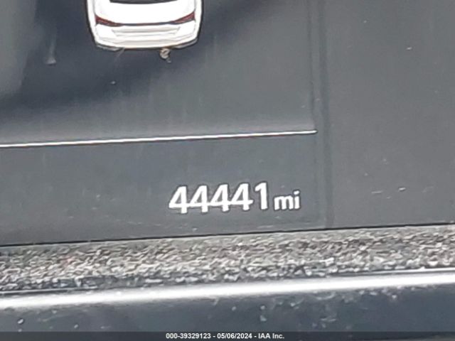 5NPLM4AG6MH038457 Hyundai ELANTRA SEL