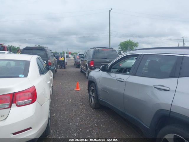 3C4NJCBB7HT624976 Jeep New Compass Latitude Fwd