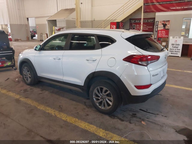 Hyundai TUCSON SE 2017 KM8J3CA40HU313662 Image 3