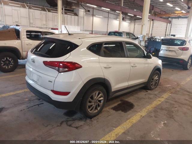 Hyundai TUCSON SE 2017 KM8J3CA40HU313662 Image 4