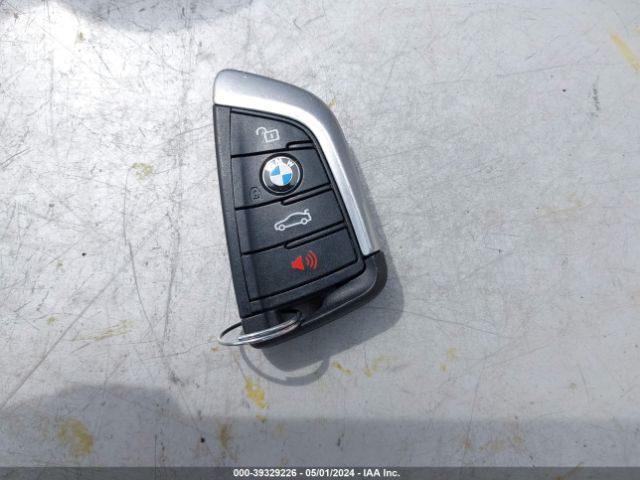 5UXTR7C56KLF28633 BMW X3 Sdrive30i