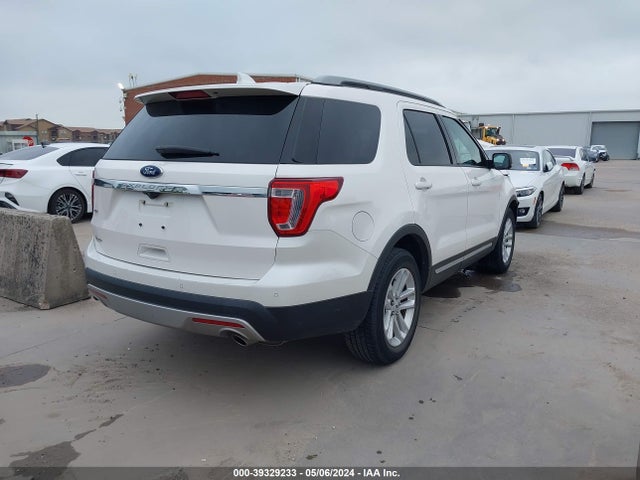 Ford EXPLORER XLT 2017 1FM5K7D80HGE22924 Image 4