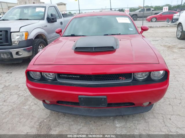 2C3CDYBT6EH158146 Dodge Challenger R/t Plus