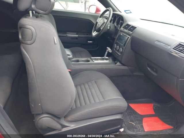 2C3CDYBT6EH158146 Dodge Challenger R/t Plus
