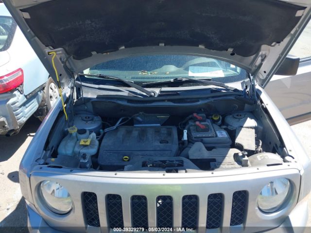 1C4NJRFB8HD175228 Jeep Patriot Latitude 4x4