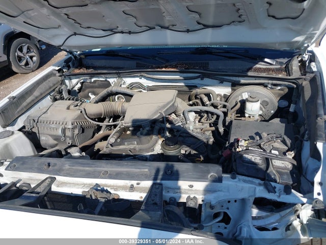 Toyota Tacoma Sr 2018 5TFRX5GN4JX118594 Image 10