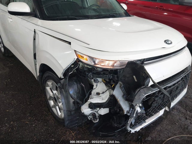 KIA SOUL S 2020 KNDJ23AU0L7734926 Image 6