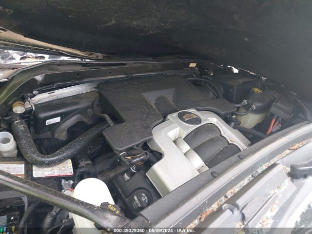 2016 CADILLAC ESCALADE 1GYS4DKJ0GR440990 Photo 9
