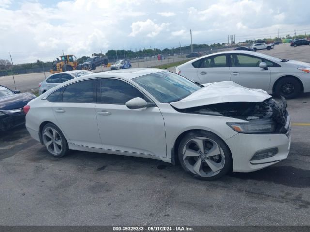 1HGCV2F90JA052368 Honda Accord Touring 2.0t