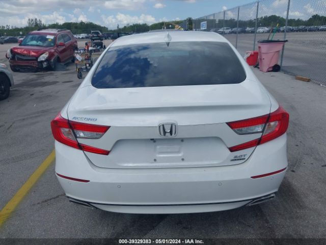 1HGCV2F90JA052368 Honda Accord Touring 2.0t
