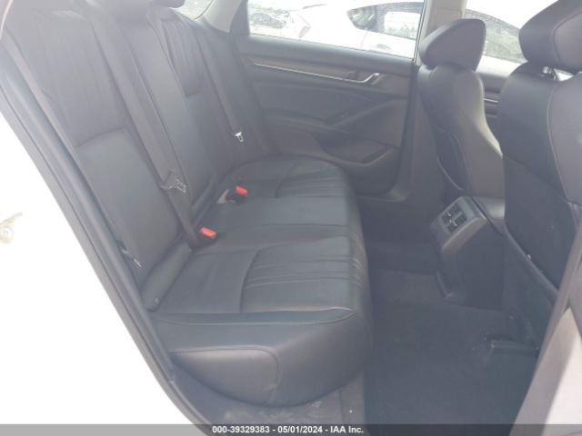 1HGCV2F90JA052368 Honda Accord Touring 2.0t