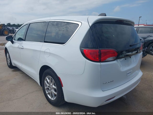 2C4RC1CG8PR620950 Chrysler Voyager Lx