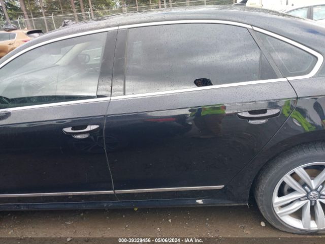 1VWCT7A30HC056808 Volkswagen Passat 1.8t Sel Premium