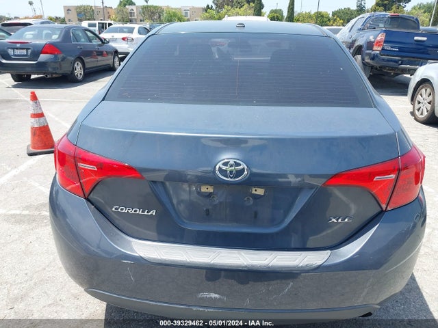 Toyota Corolla Xle 2018 5YFBURHE8JP739772 Image 16