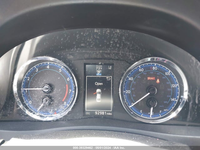 Toyota Corolla Xle 2018 5YFBURHE8JP739772 Image 7
