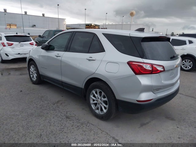 Chevrolet EQUINOX LS 2019 3GNAXHEVXKS633000 Image 3