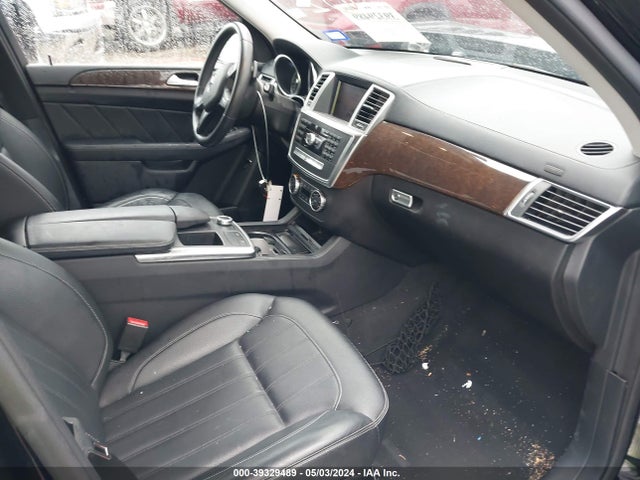 4JGDF6EE4FA487032 Mercedes-Benz Gl 450 4matic