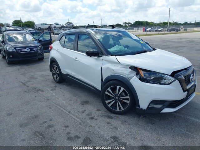 Nissan Kicks Sr Xtronic Cvt 2020 3N1CP5DVXLL485138 Image 1