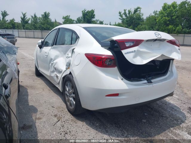 JM1BM1U76G1327906 Mazda Mazda3 I Sport