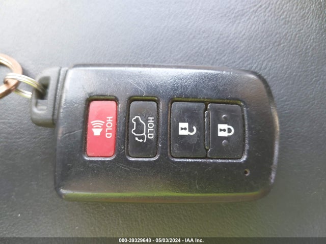 Toyota Rav4 Limited 2015 2T3DFREV9FW247532 Image 11
