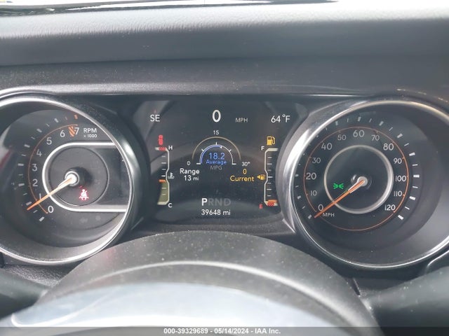 1C4HJXEG2MW741588 Jeep Wrangler Unlimited Sahara Altitude 4x4