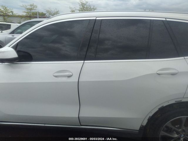 5UX23EU09R9S32725 BMW X5 Xdrive40i