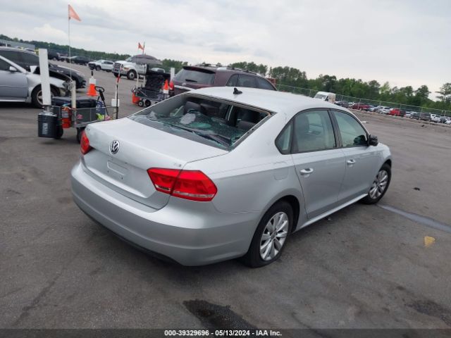 1VWAT7A37EC102993 Volkswagen Passat 1.8t Wolfsburg Edition