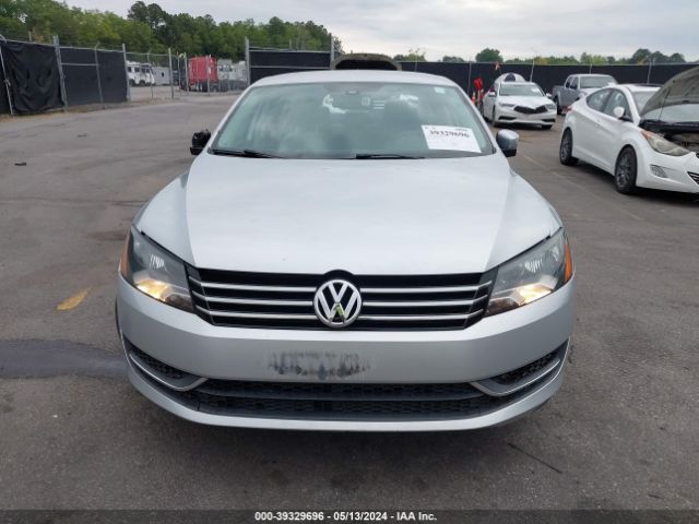 1VWAT7A37EC102993 Volkswagen Passat 1.8t Wolfsburg Edition