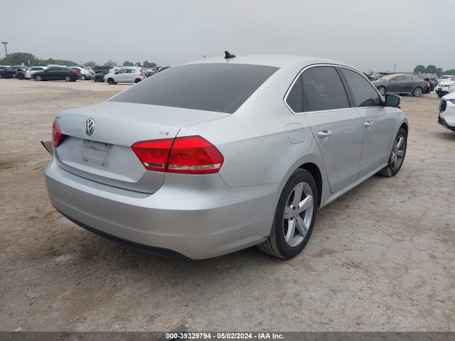 1VWAS7A39FC082427 Volkswagen Passat 1.8t Limited Edition