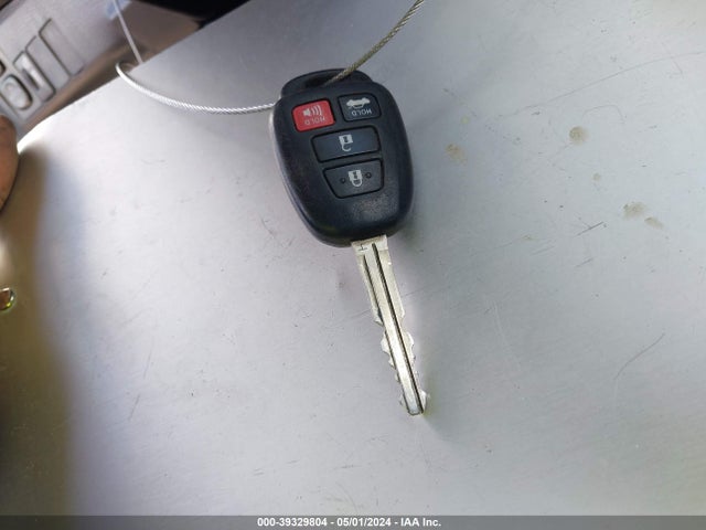 Toyota COROLLA LE 2016 2T1BURHE5GC725286 Image 11