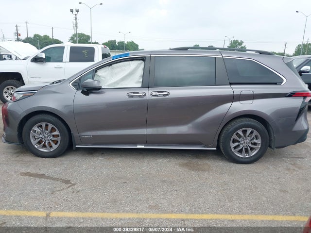 Toyota SIENNA XLE 2021 5TDYRKEC4MS067095 Image 14