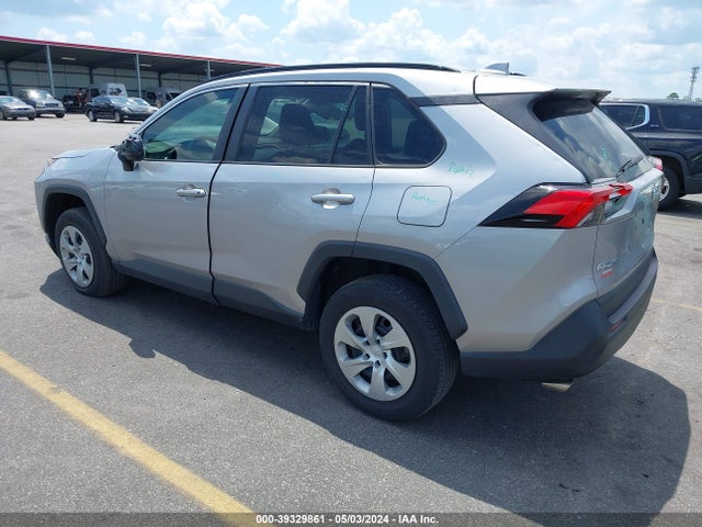 Toyota RAV4 LE 2020 2T3H1RFV3LC066714 Image 3