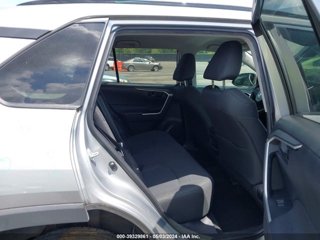 Toyota RAV4 LE 2020 2T3H1RFV3LC066714 Image 8