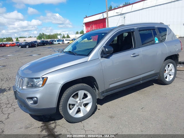 1C4NJDBB0HD106607 Jeep Compass Sport 4x4