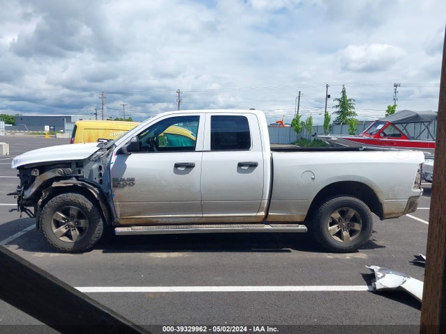 1C6RR7FG3KS608376 RAM 1500 Classic Tradesman Quad Cab 4x4 6'4 Box