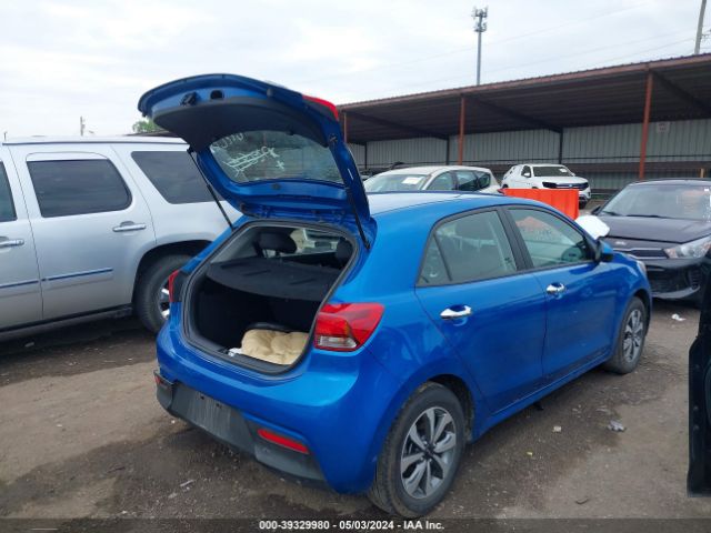 3KPA25AD0PE627327 KIA Rio 5-door S