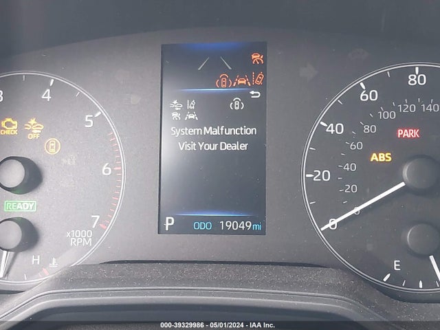 Toyota Corolla Hybrid Le 2024 JTDBCMFE8R3033642 Image 7