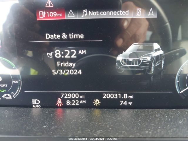 WA1LAAGE3KB009035 Audi E-tron Premium Plus